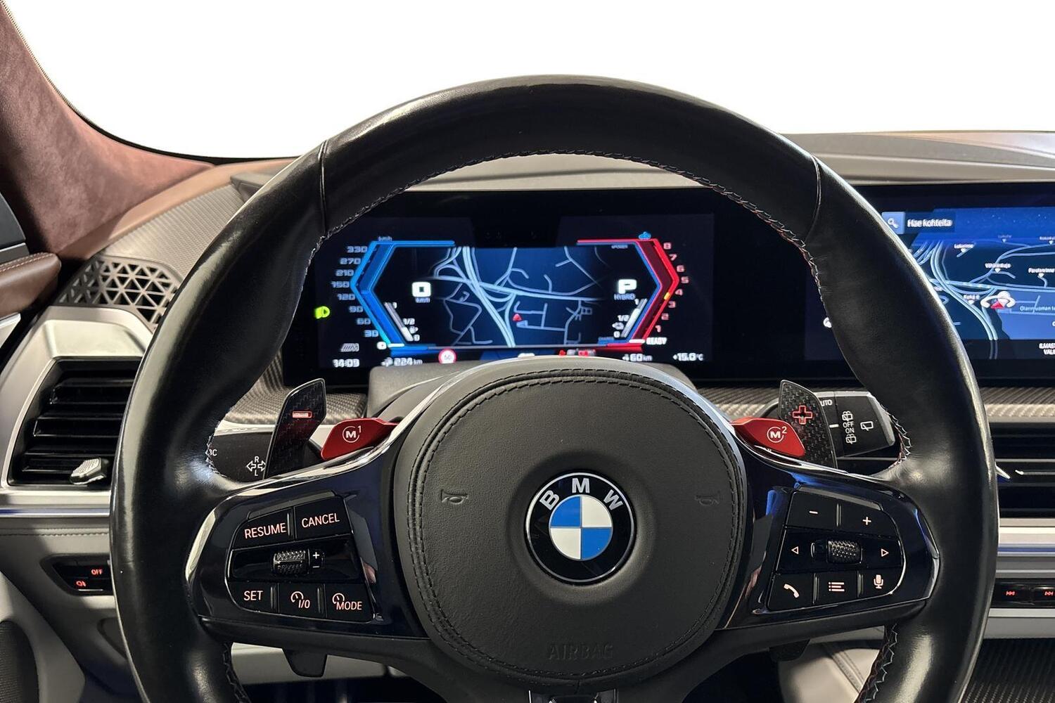 BMW XM vaihtoauto