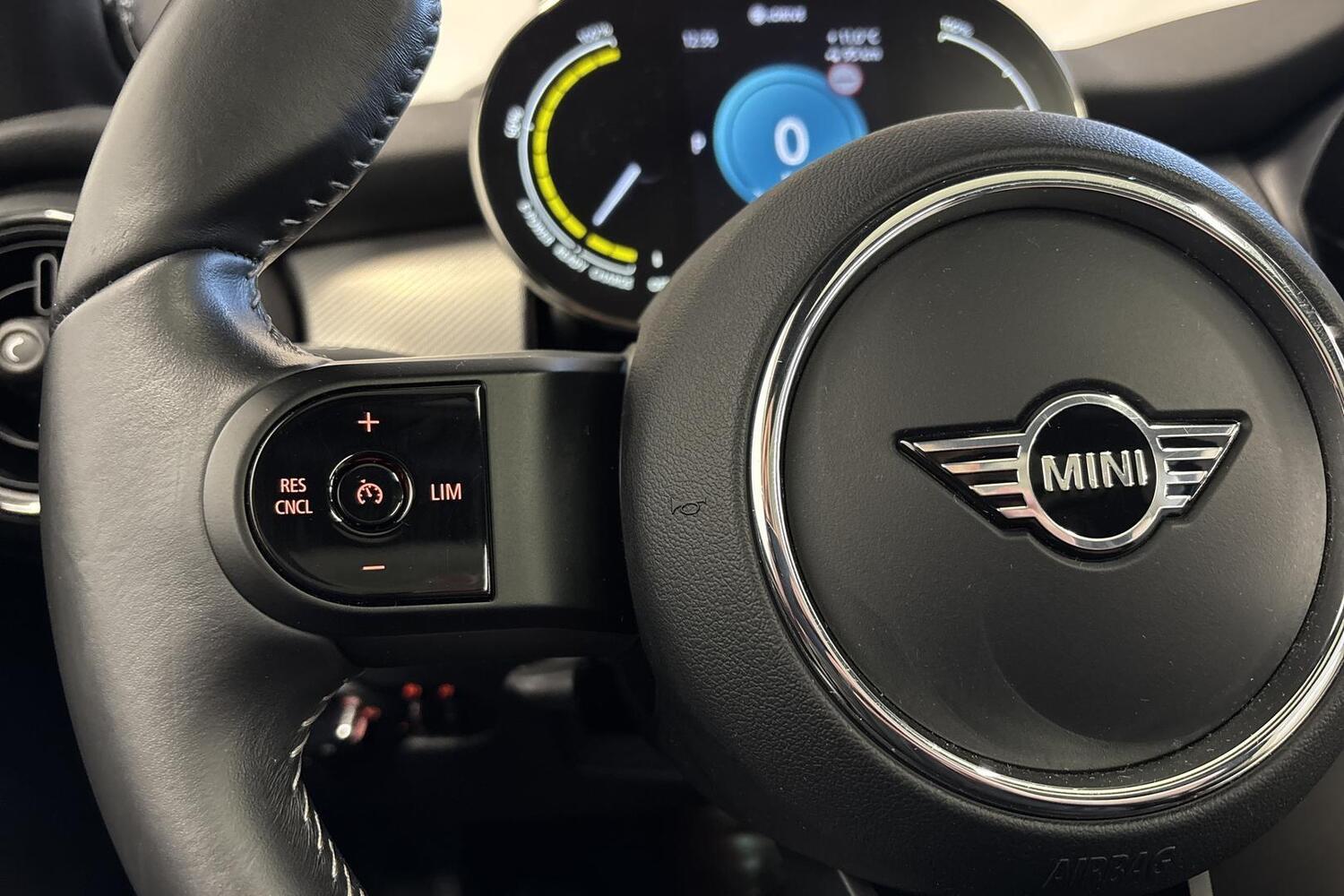 Mini Hatchback vaihtoauto