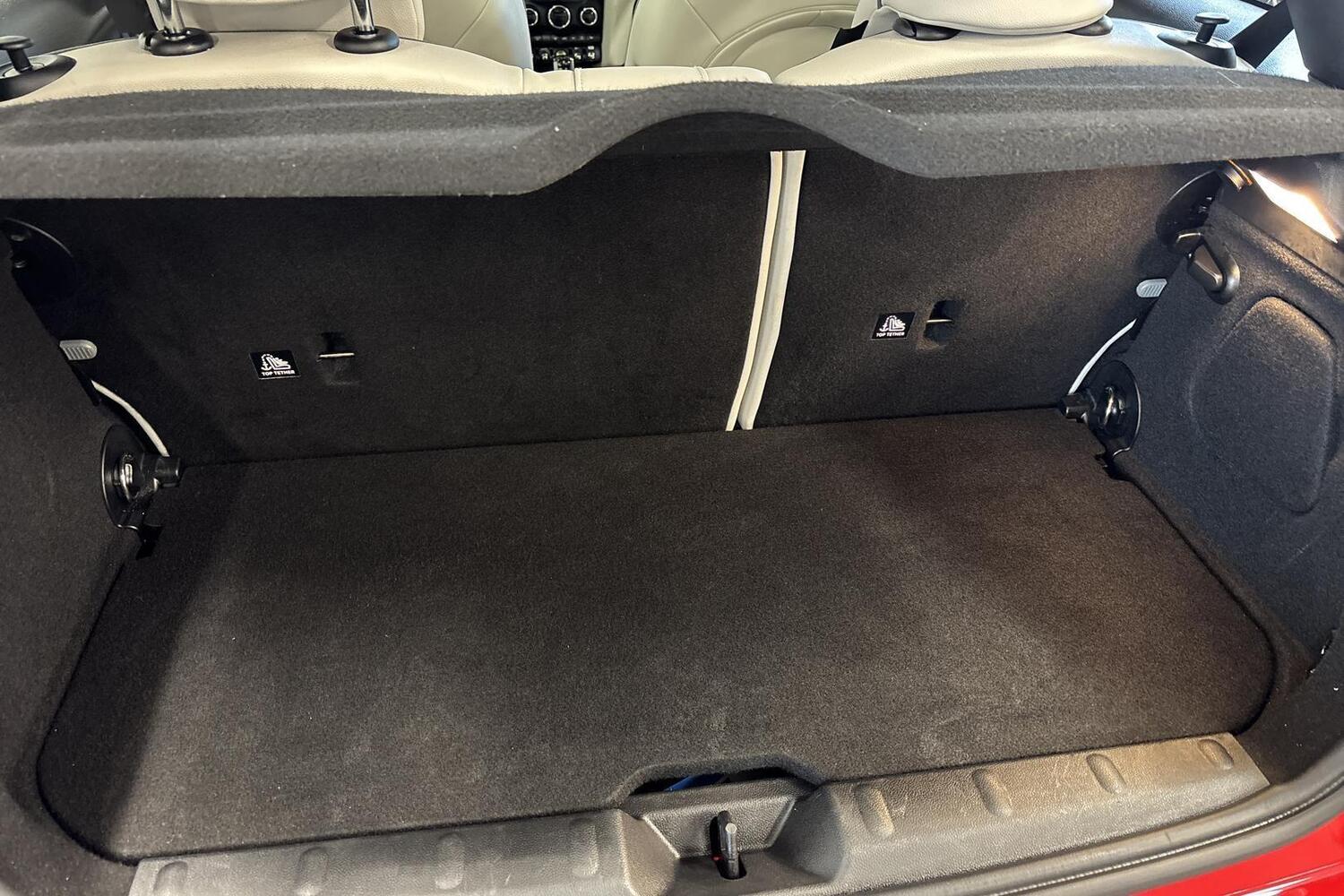 Mini Hatchback vaihtoauto