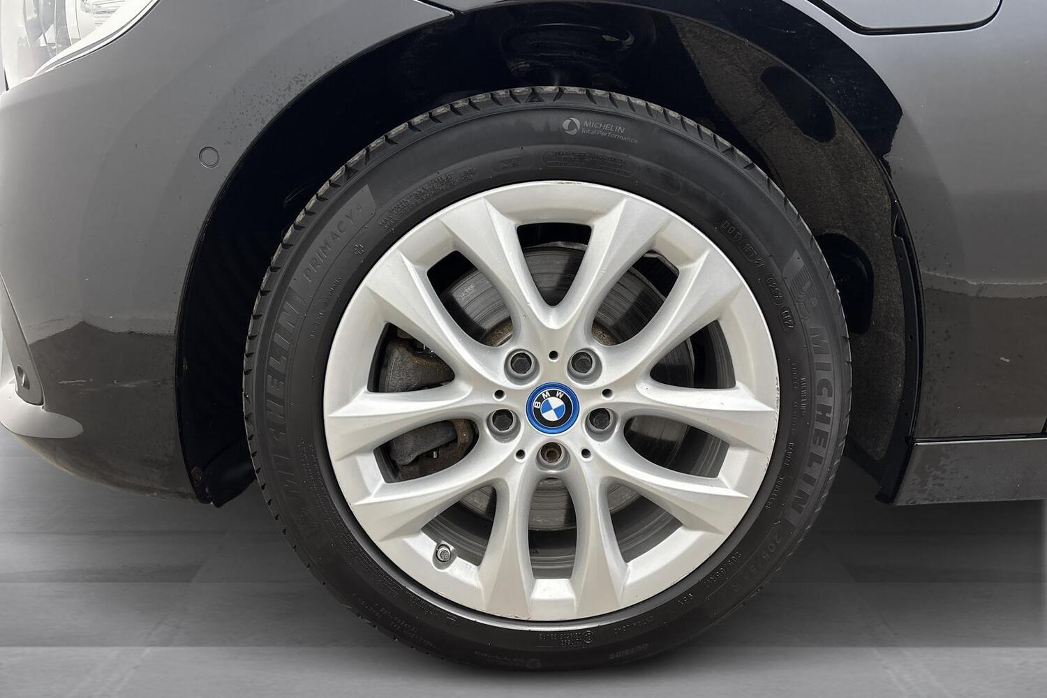 BMW 225 vaihtoauto