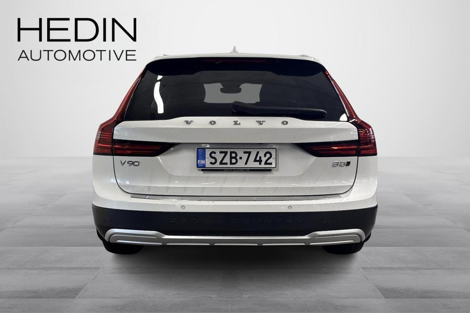 Volvo V90 Cross Country vaihtoauto