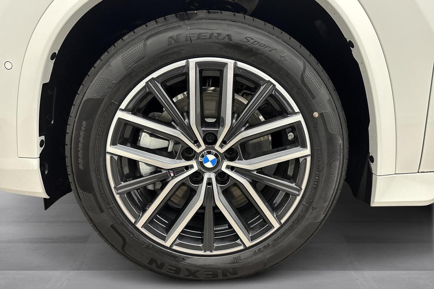 BMW iX1 vaihtoauto