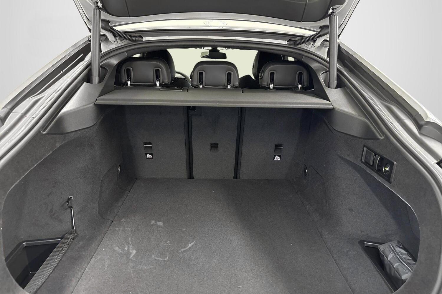 BMW i4 vaihtoauto