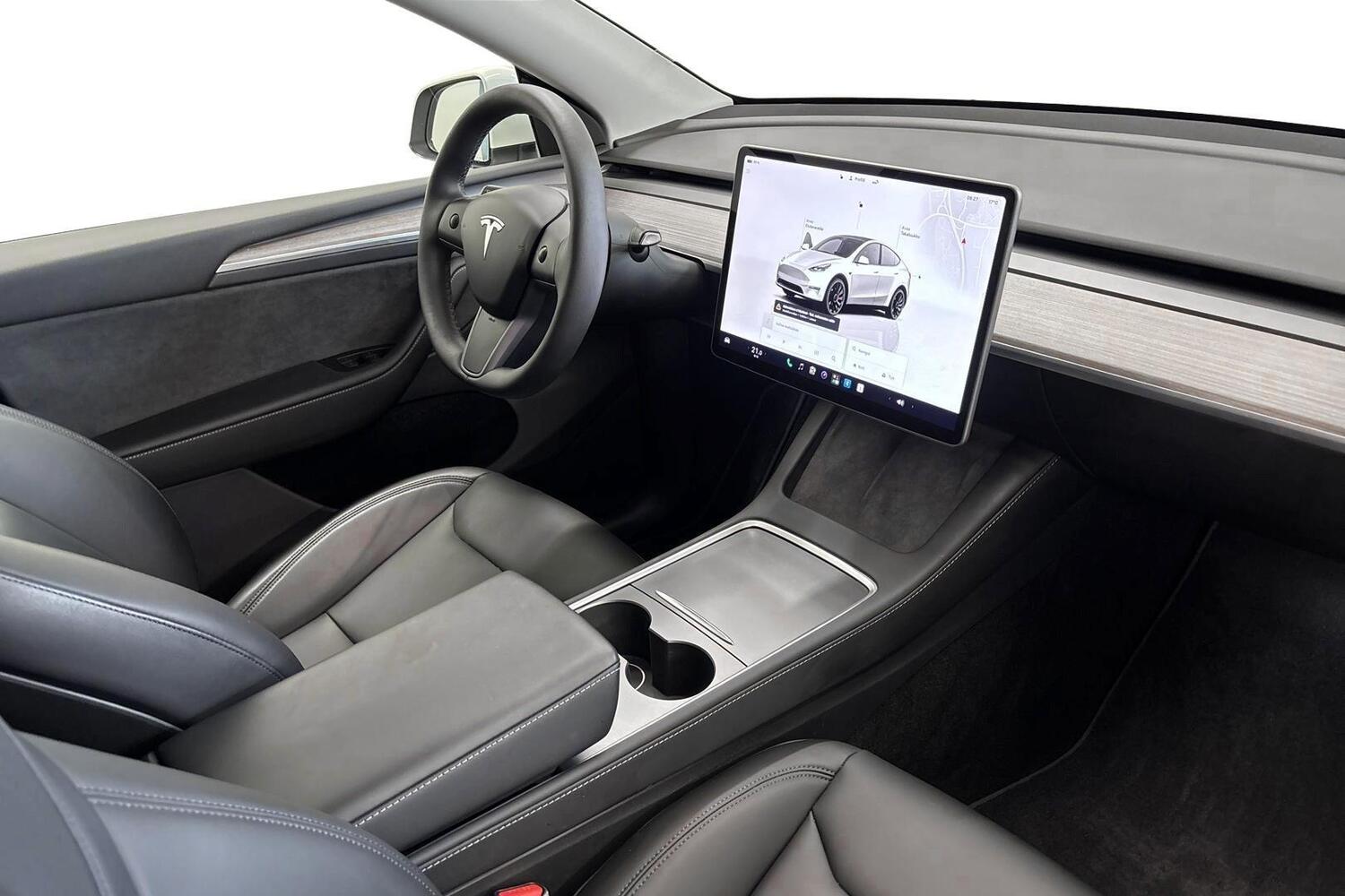 Tesla Model Y vaihtoauto