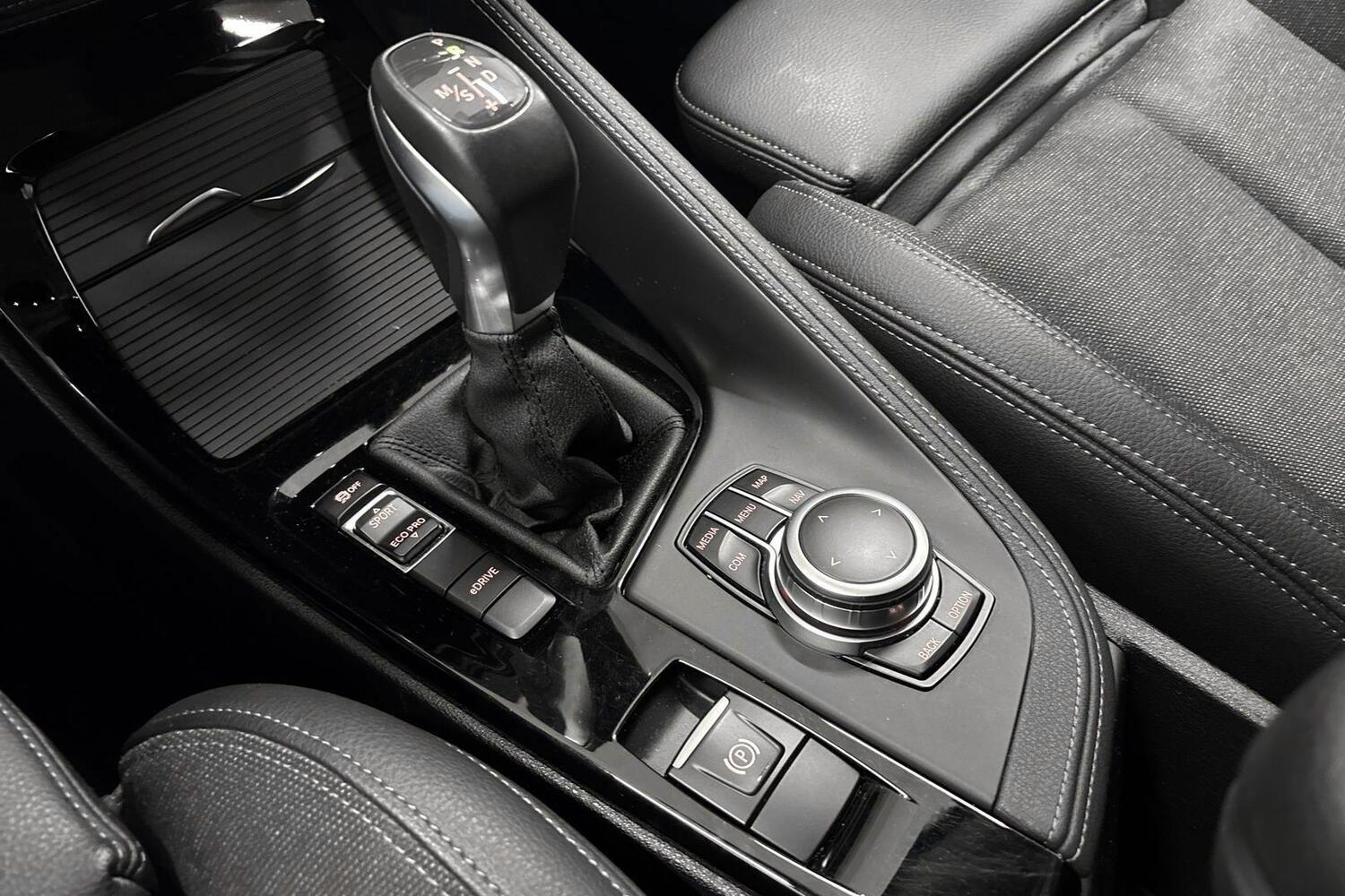 BMW X1 vaihtoauto