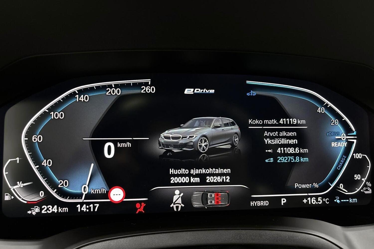 BMW 330 vaihtoauto
