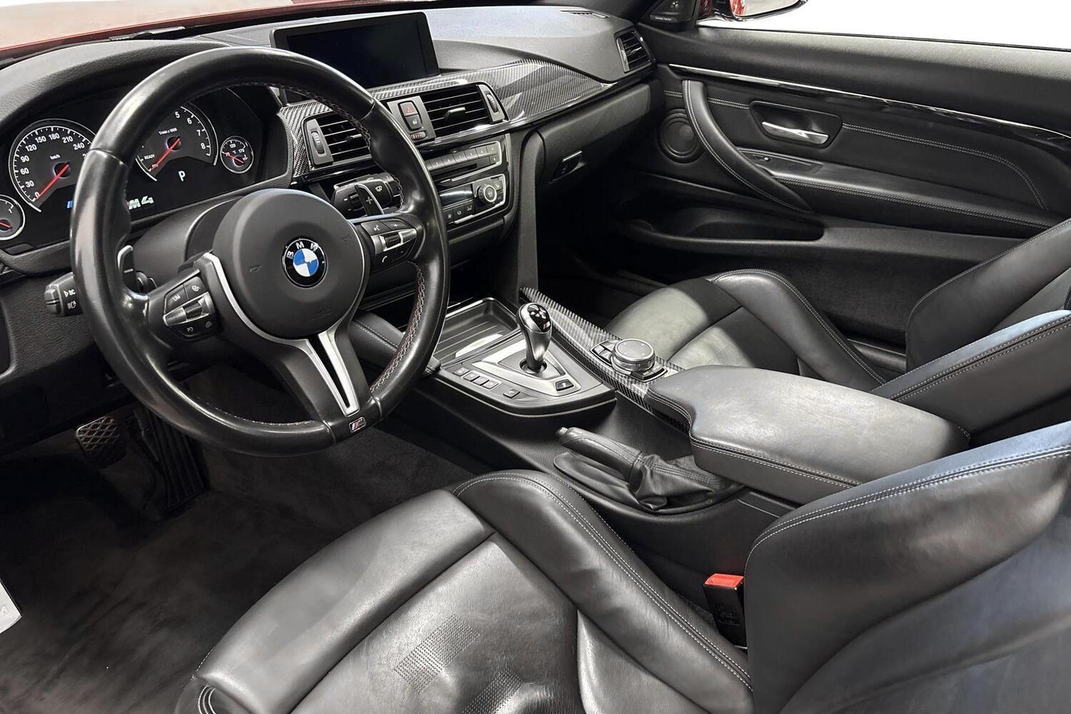 BMW M4 vaihtoauto