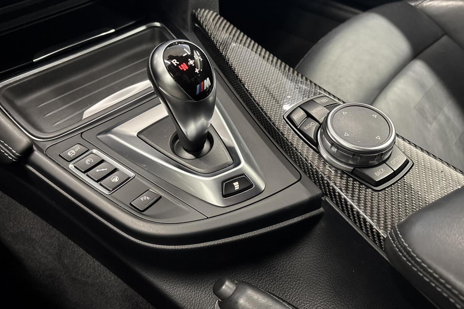 BMW M4 vaihtoauto