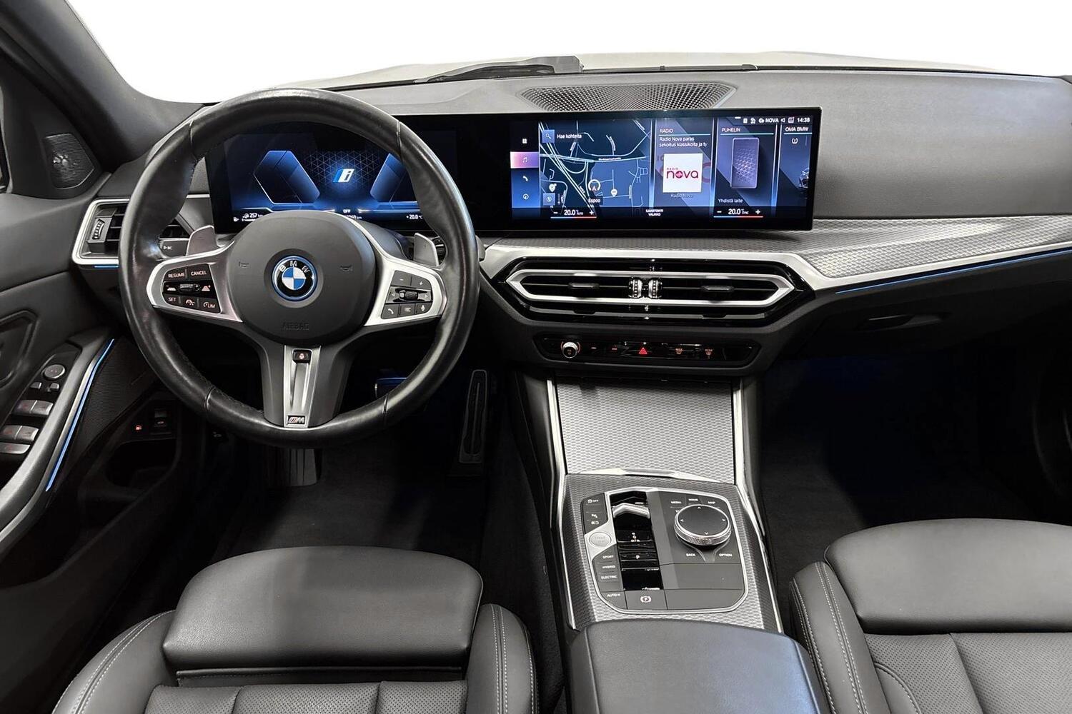 BMW 330 vaihtoauto