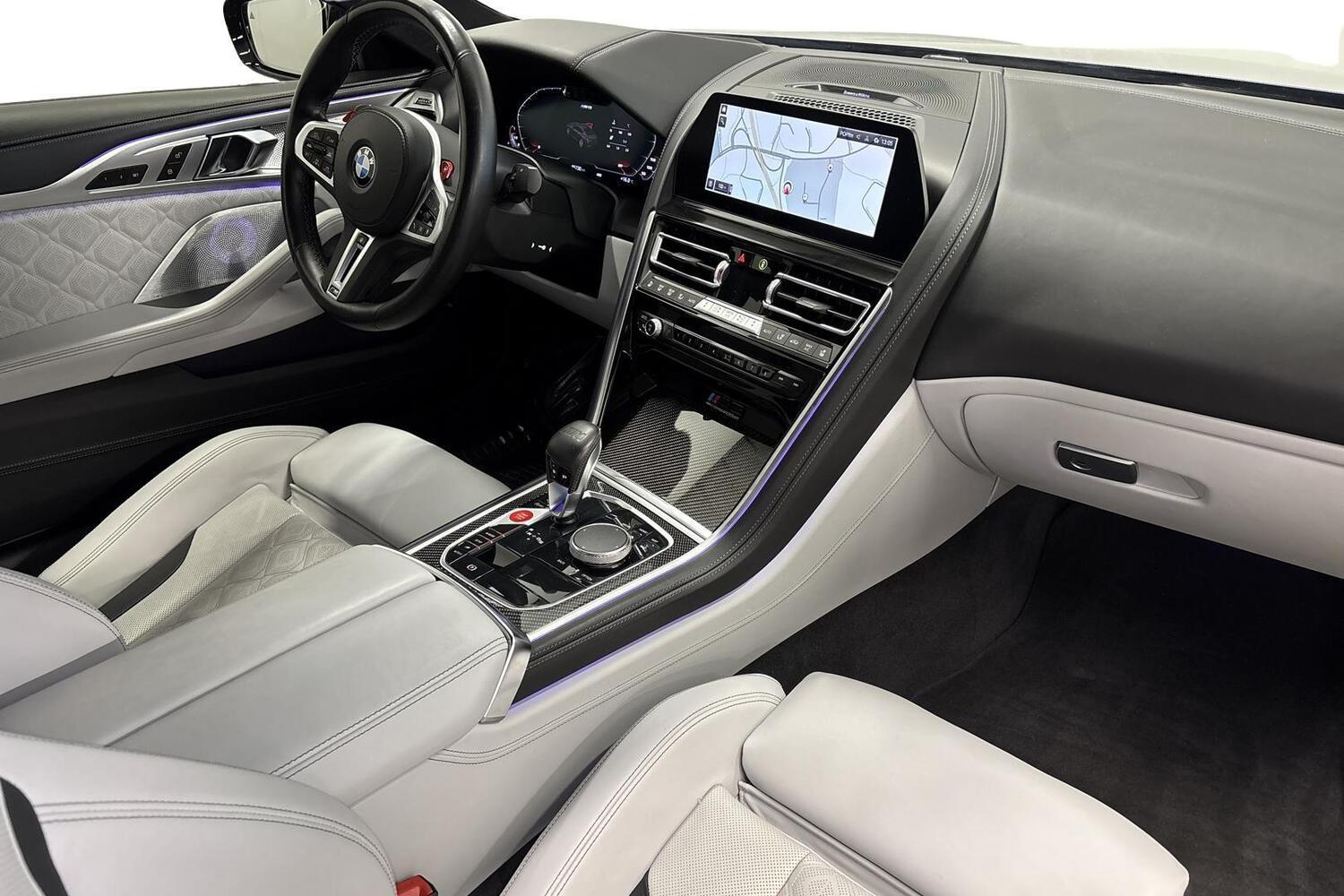 BMW M8 vaihtoauto