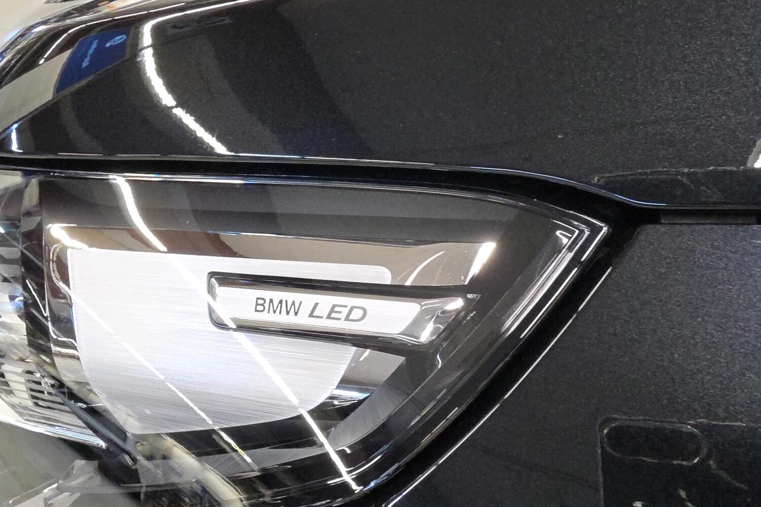 BMW iX1 vaihtoauto