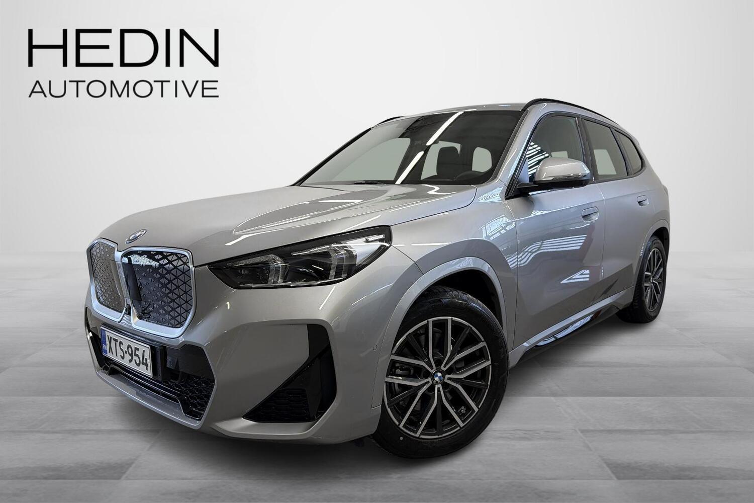 BMW iX1 vaihtoauto