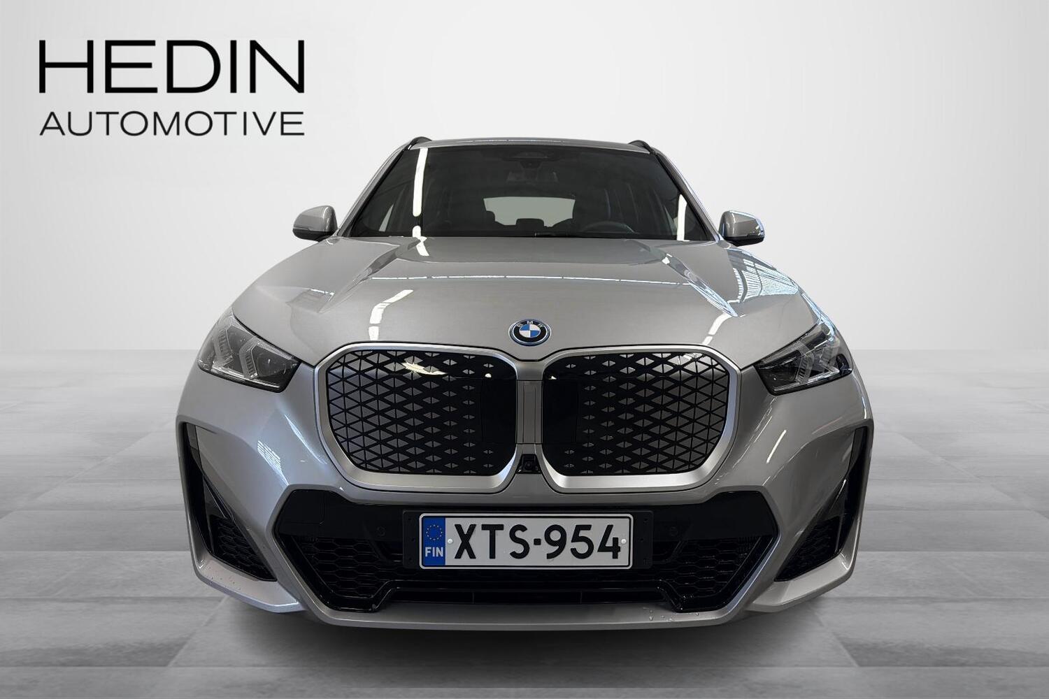 BMW iX1 vaihtoauto