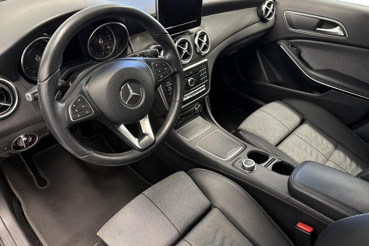 Mercedes-Benz GLA vaihtoauto
