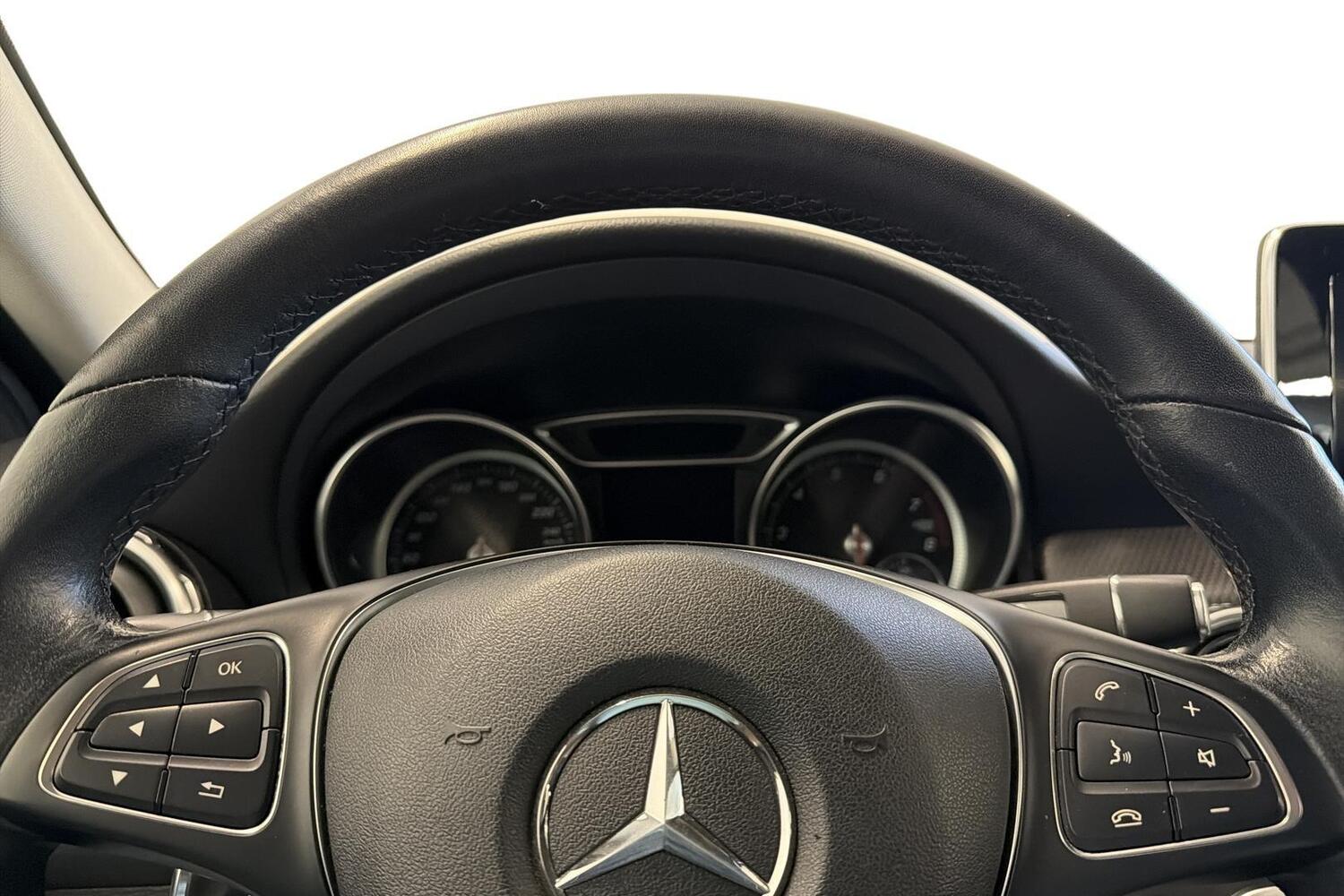 Mercedes-Benz GLA vaihtoauto