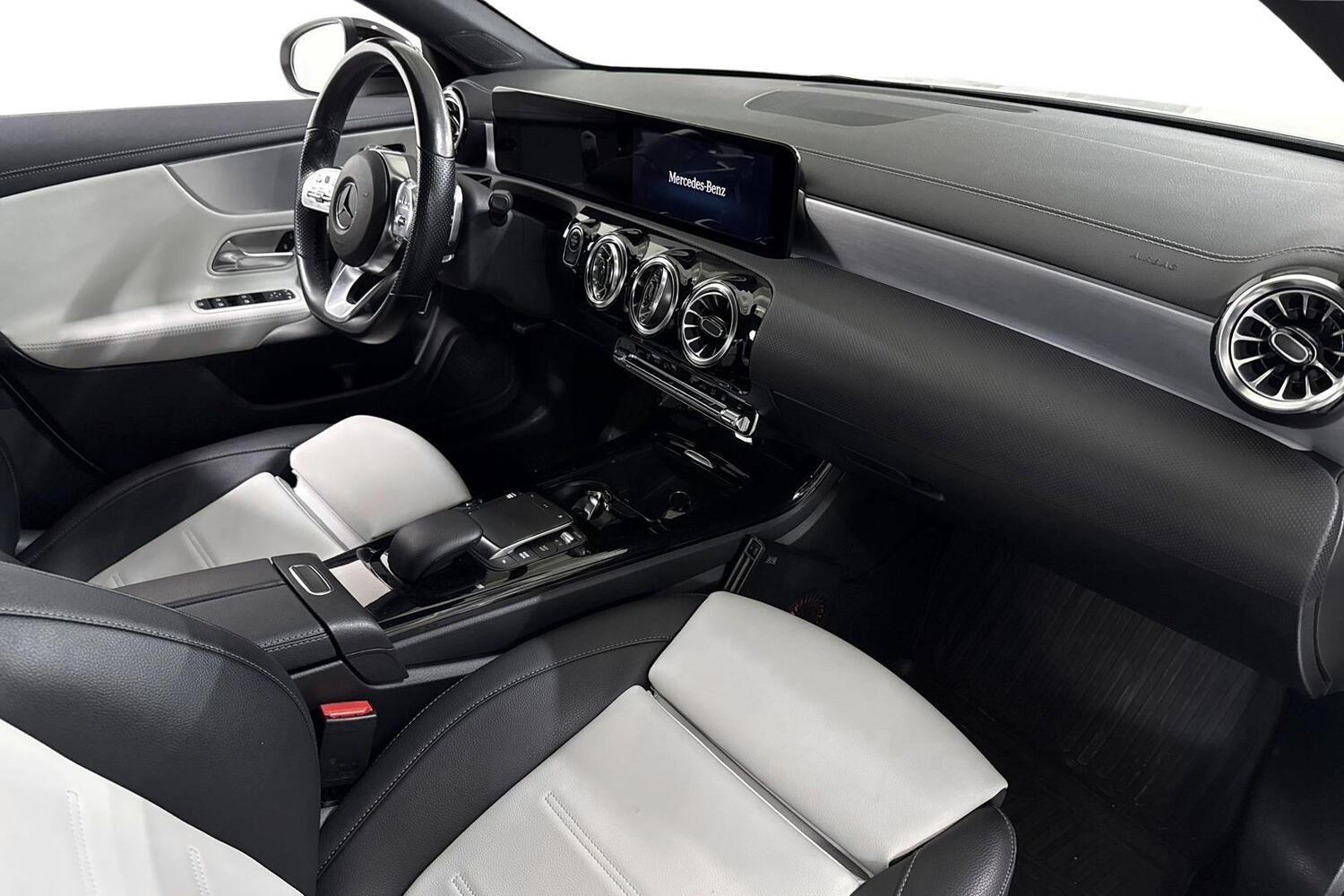 Mercedes-Benz CLA-sarja vaihtoauto