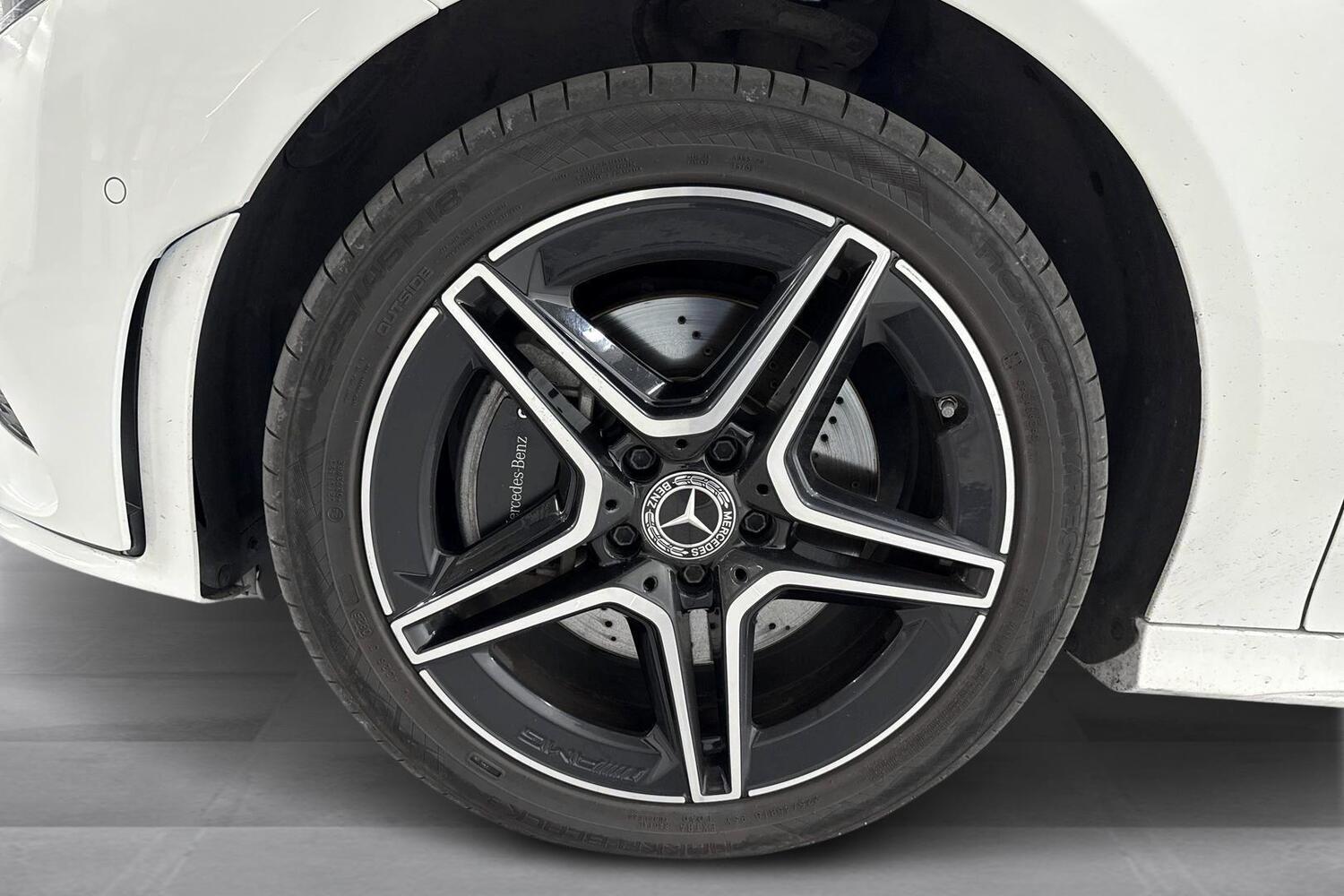 Mercedes-Benz CLA-sarja vaihtoauto