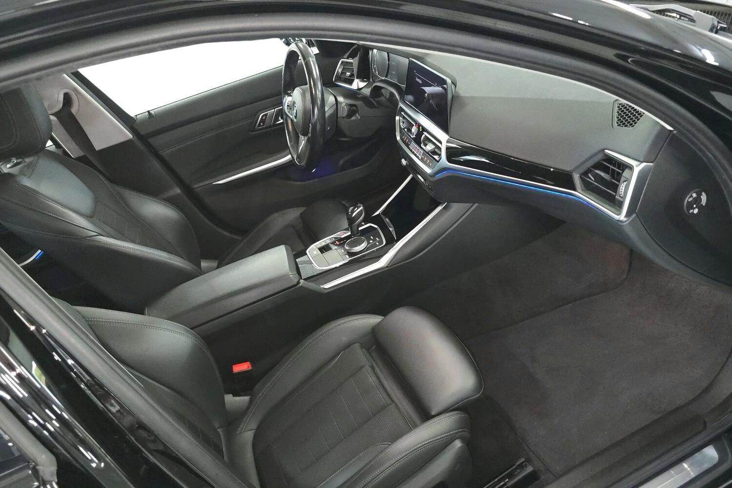BMW 320 vaihtoauto