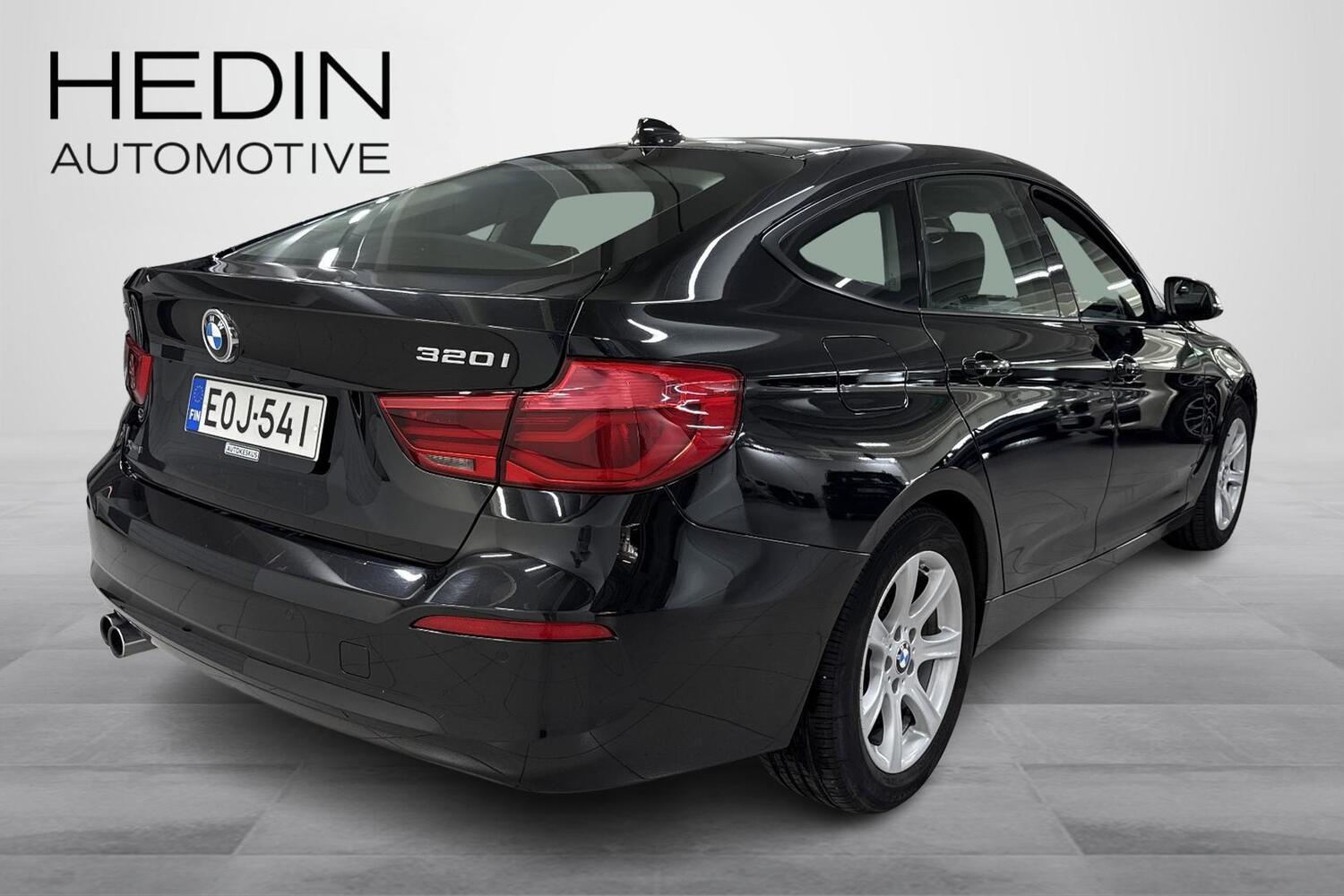 BMW 320 vaihtoauto