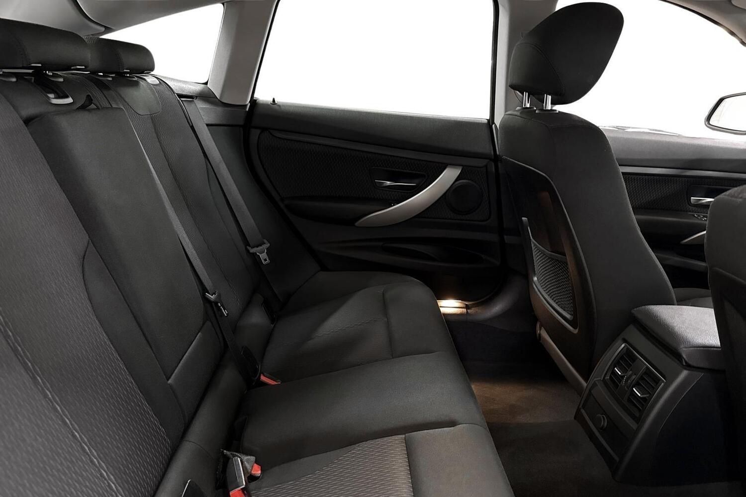 BMW 320 vaihtoauto