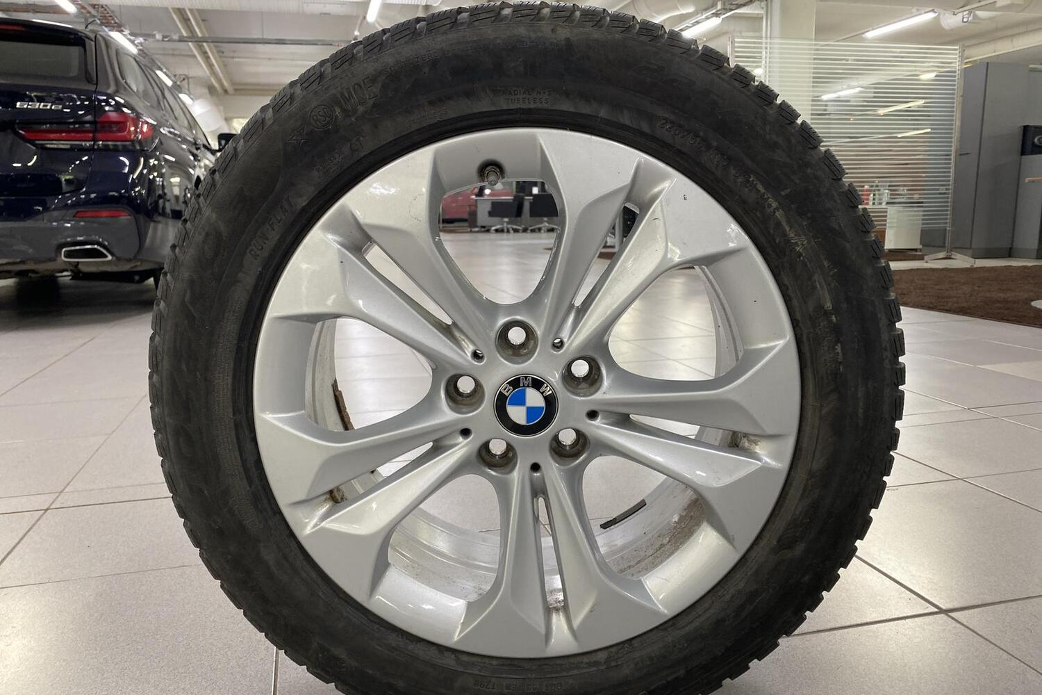 BMW X1 vaihtoauto