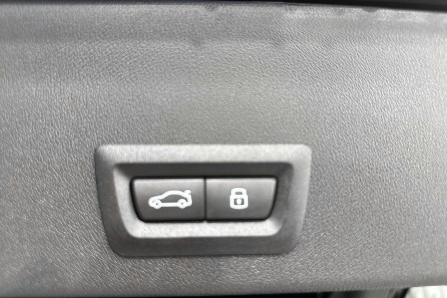 BMW iX3 vaihtoauto