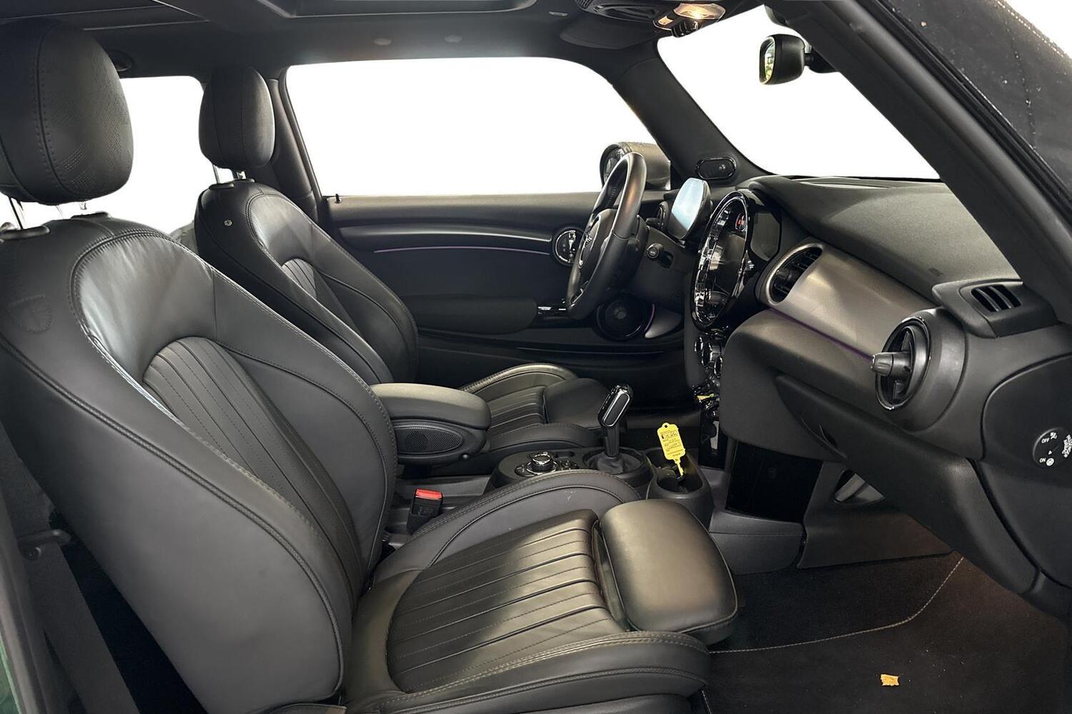 Mini Hatchback vaihtoauto