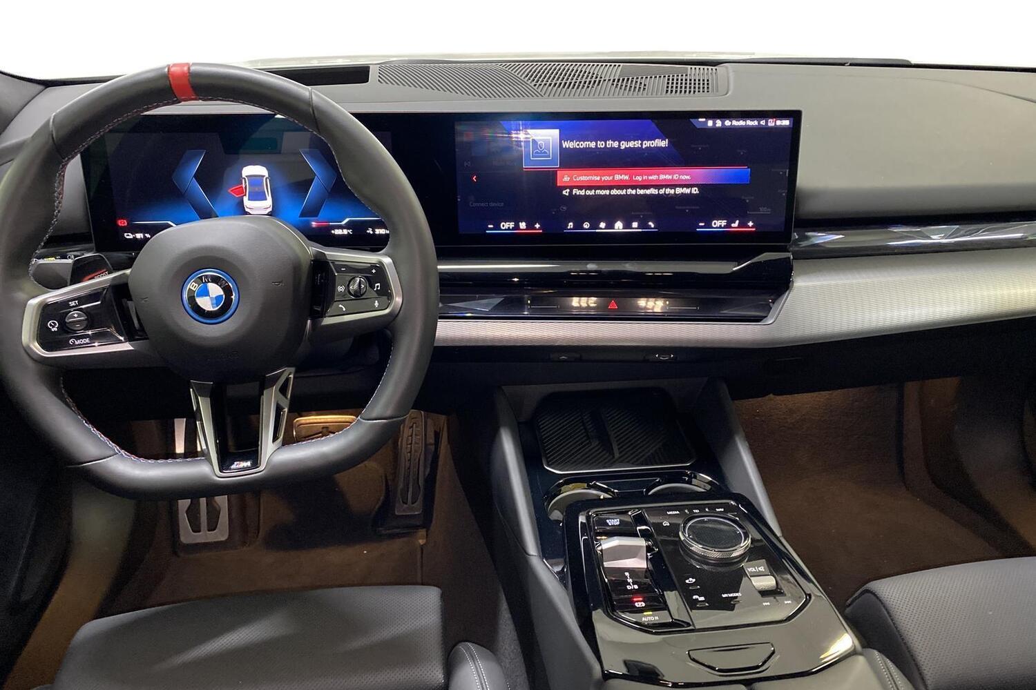 BMW i5 M60 vaihtoauto