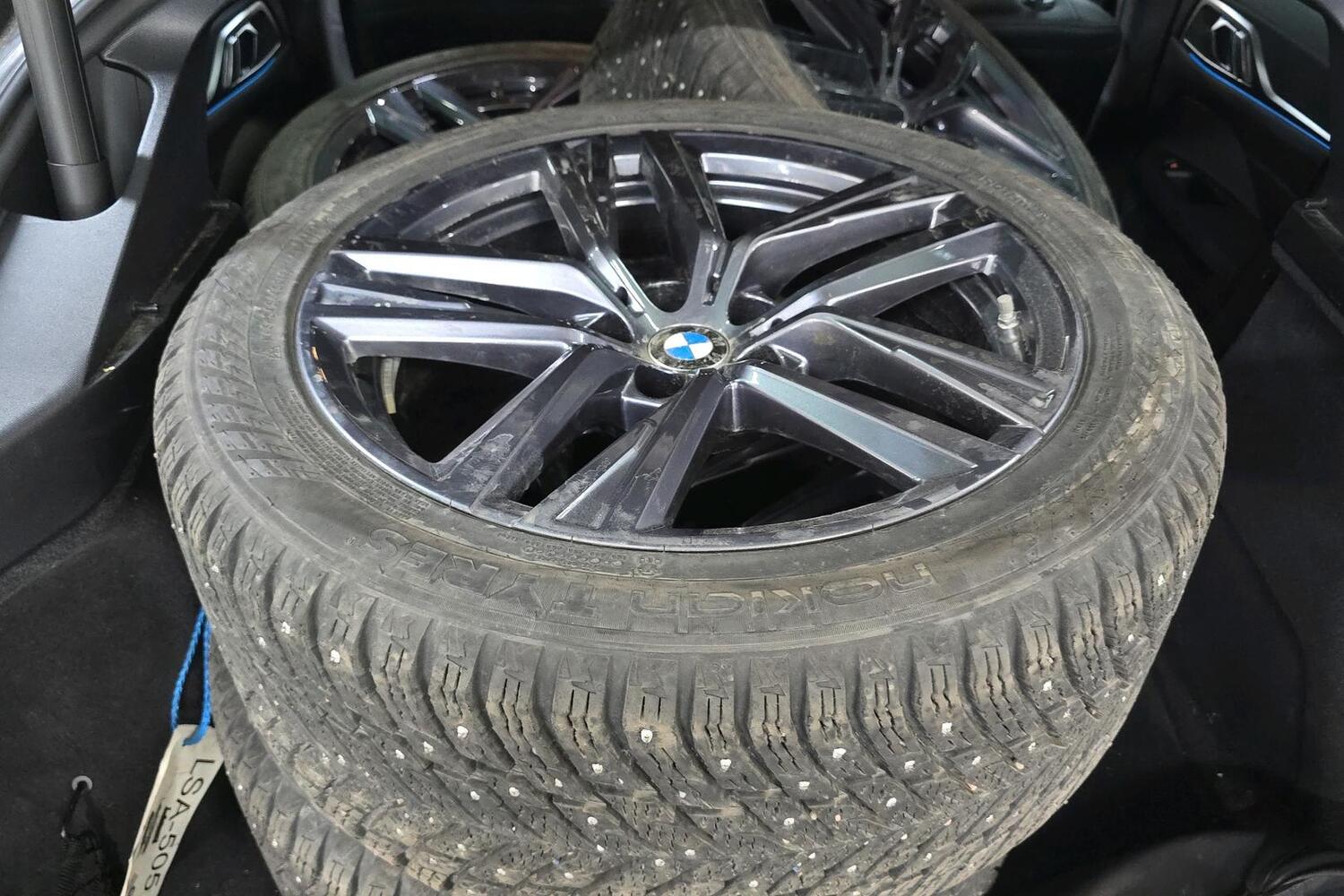 BMW i4 M50 vaihtoauto