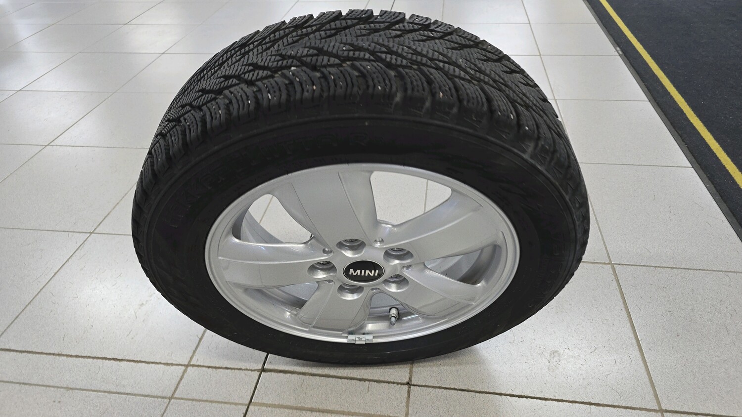 Mini Hatchback vaihtoauto