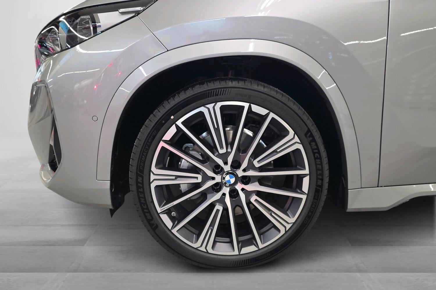 BMW iX1 vaihtoauto