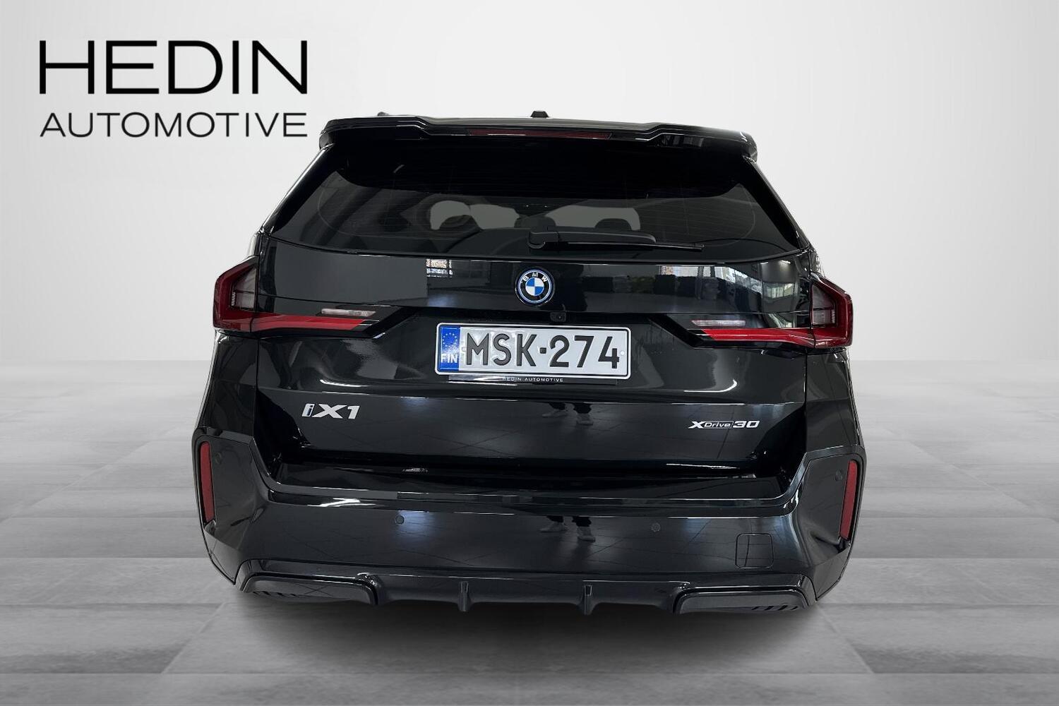 BMW iX1 vaihtoauto