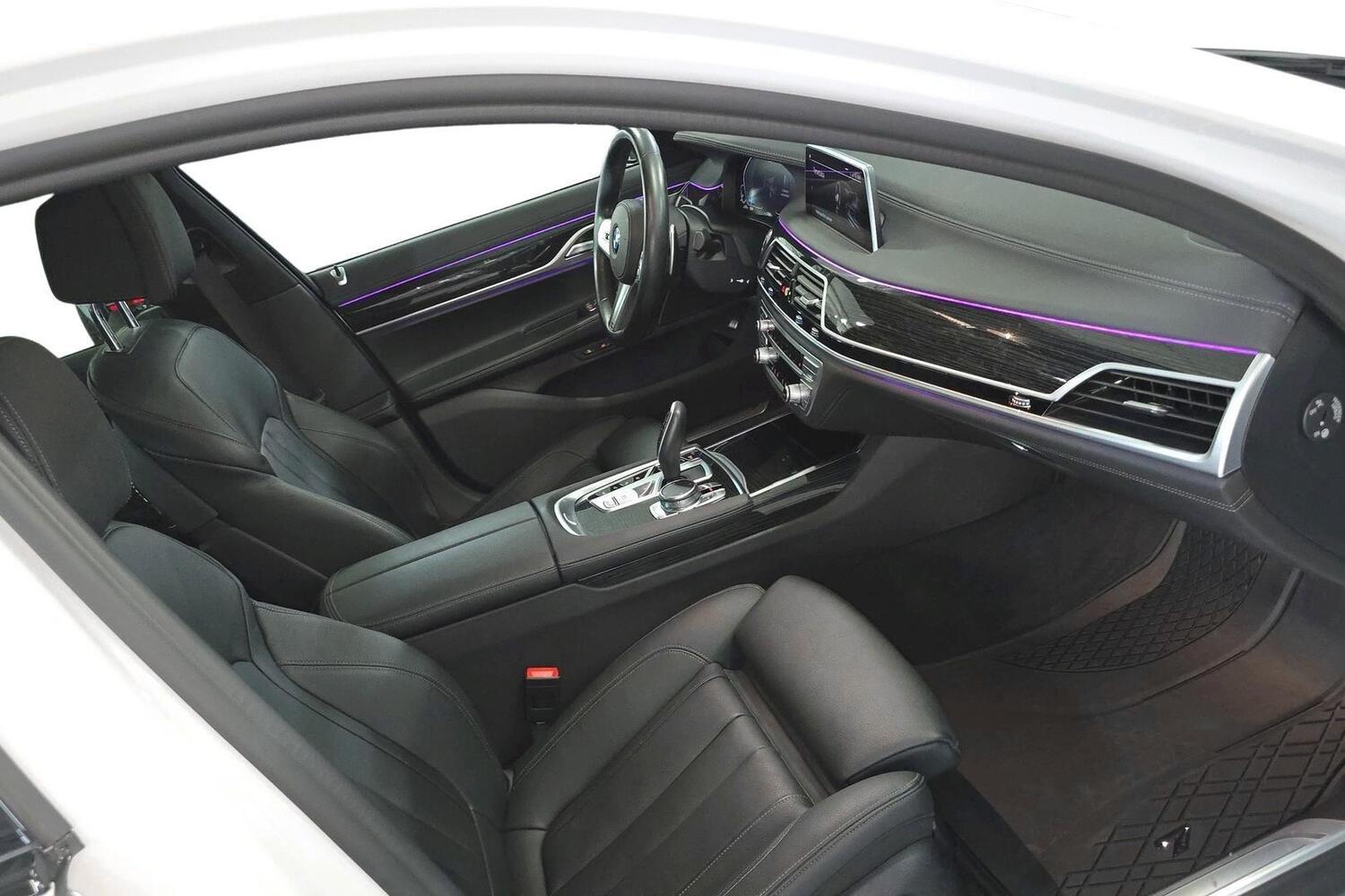 BMW 745 vaihtoauto
