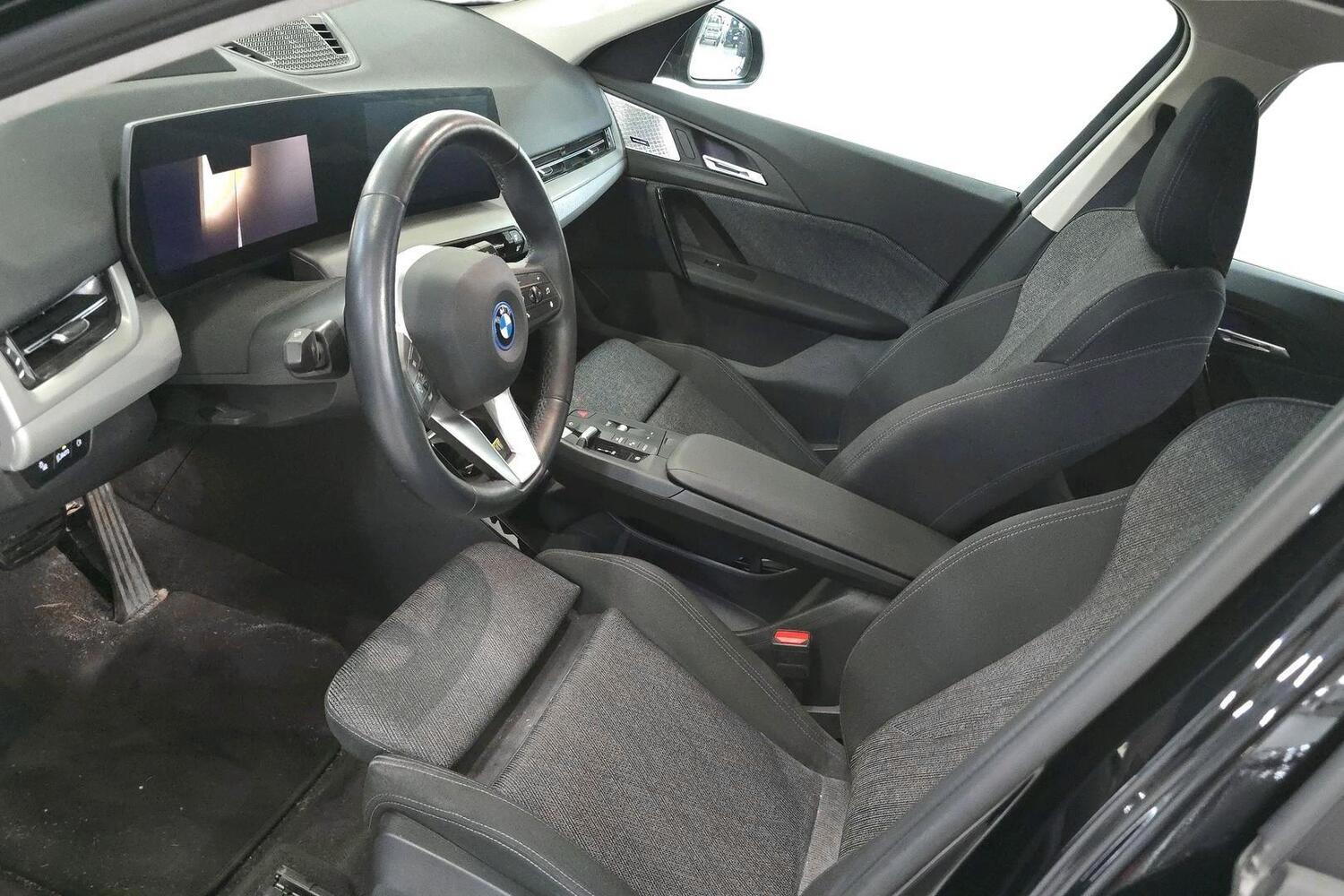 BMW iX1 vaihtoauto