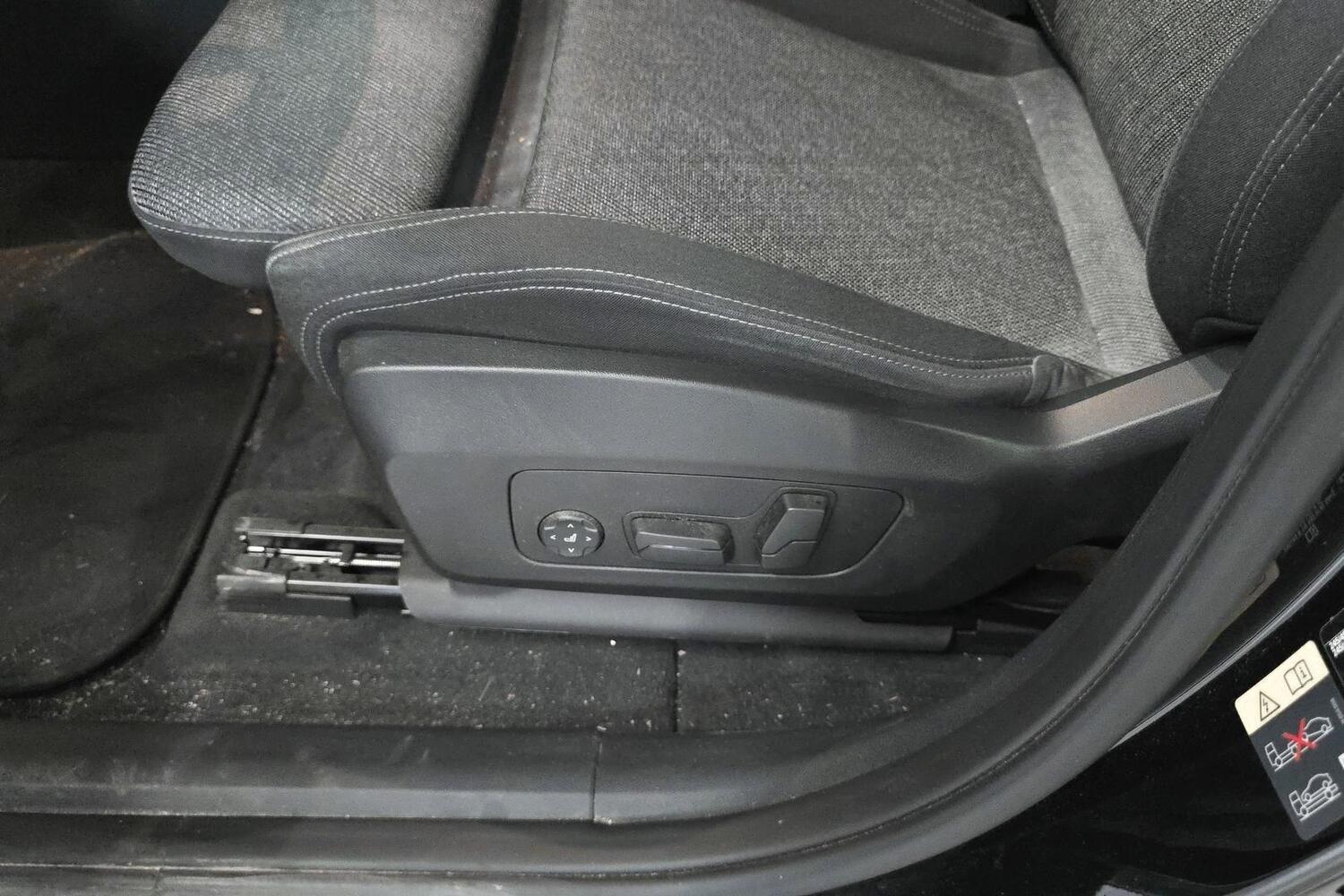 BMW iX1 vaihtoauto