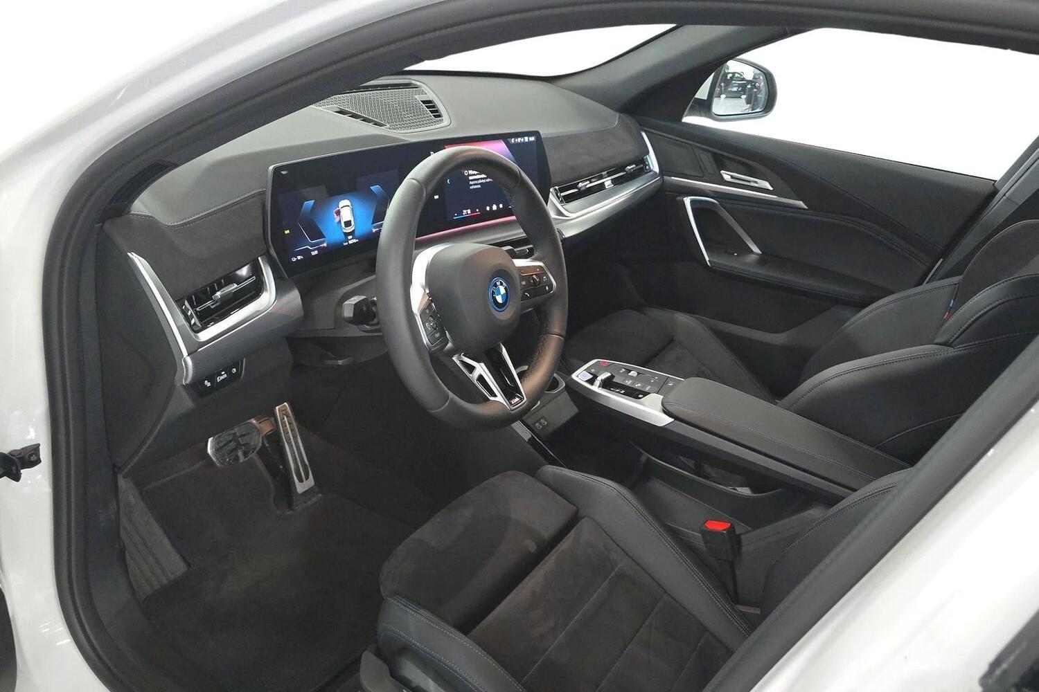BMW iX2 vaihtoauto