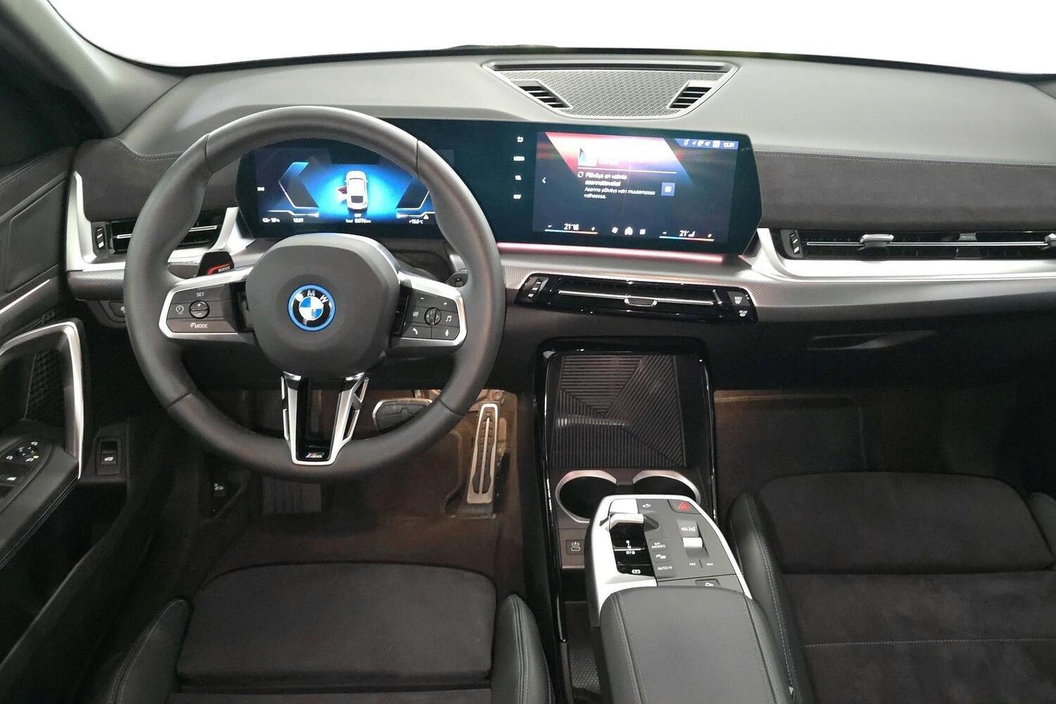 BMW iX2 vaihtoauto
