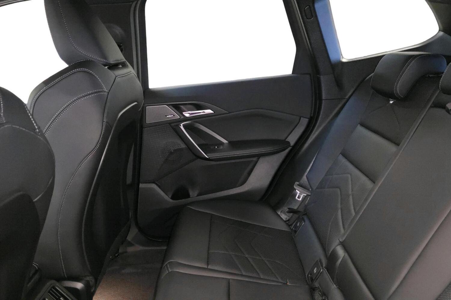BMW iX1 vaihtoauto