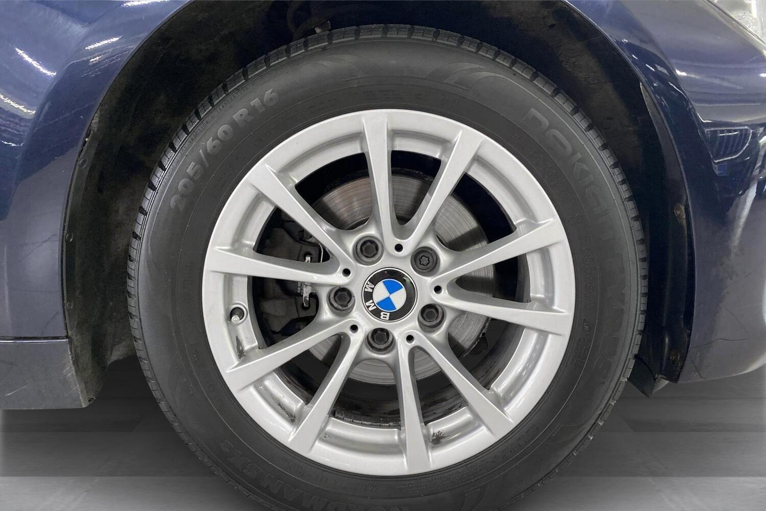 BMW 320 vaihtoauto