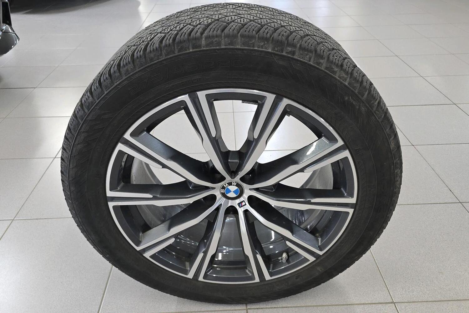 BMW X5 vaihtoauto