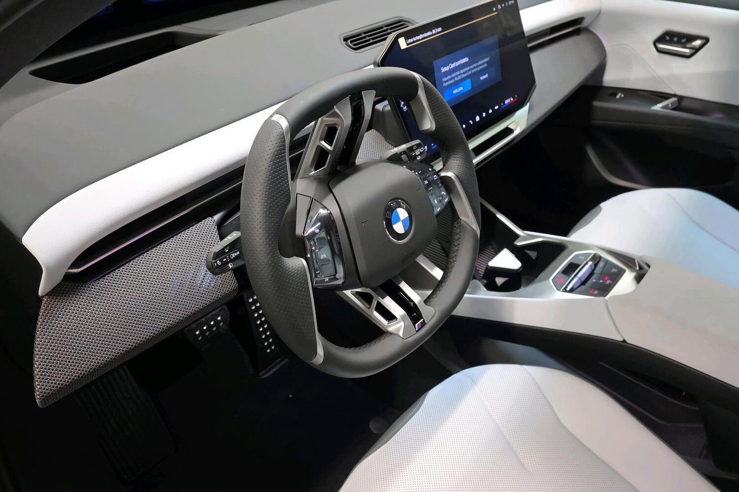 BMW iX3 vaihtoauto