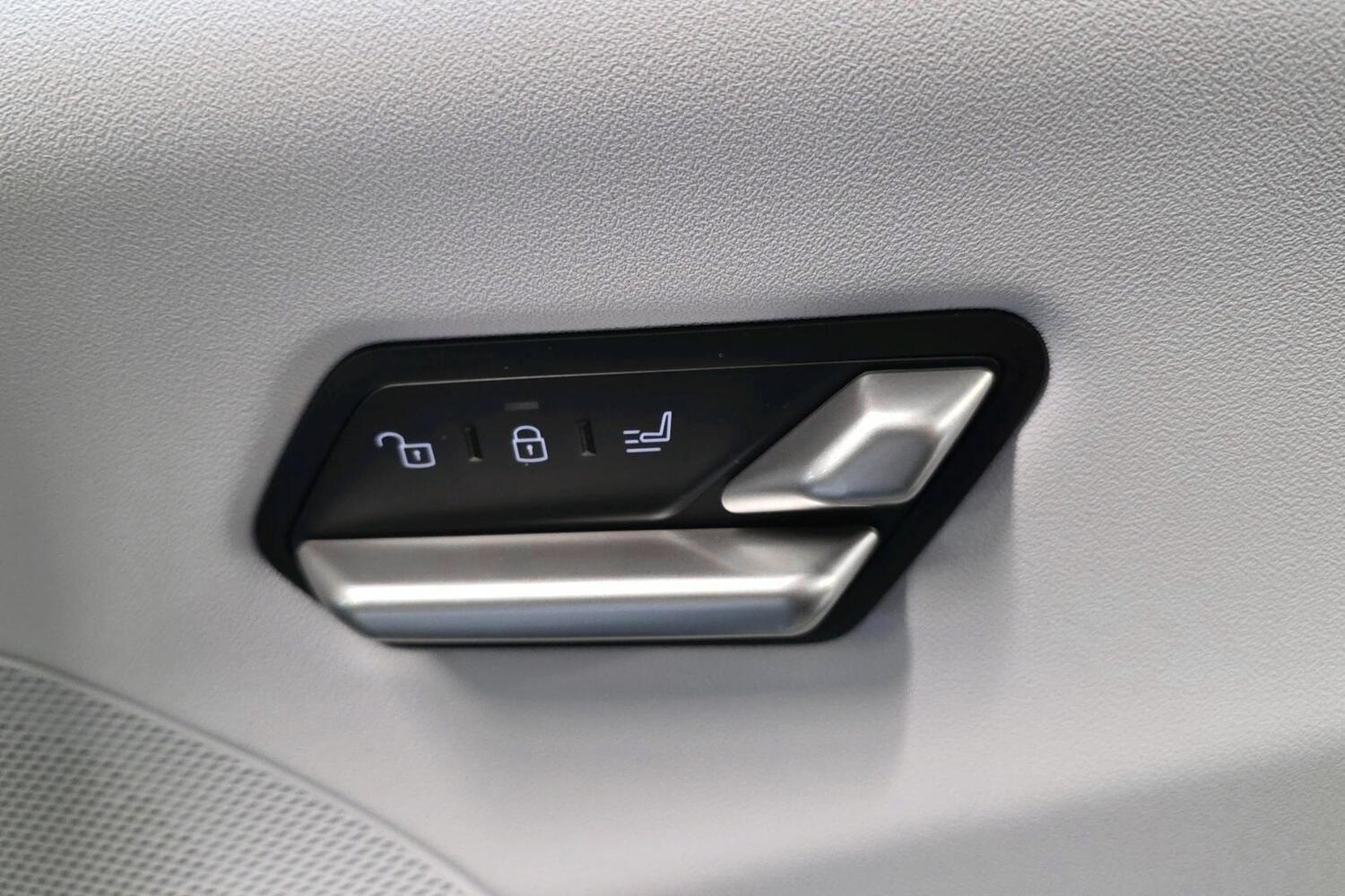 BMW iX3 vaihtoauto