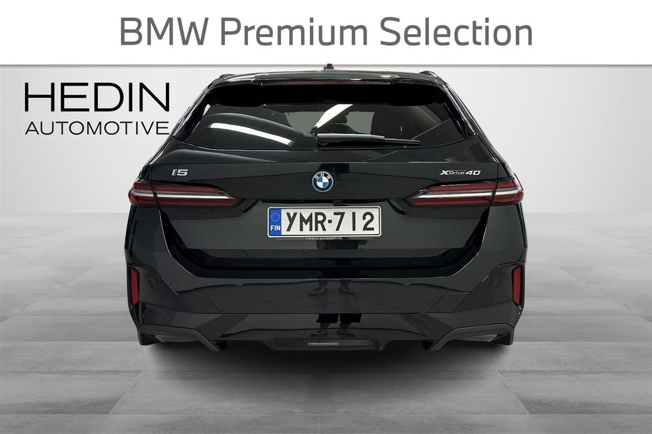 BMW i5 vaihtoauto