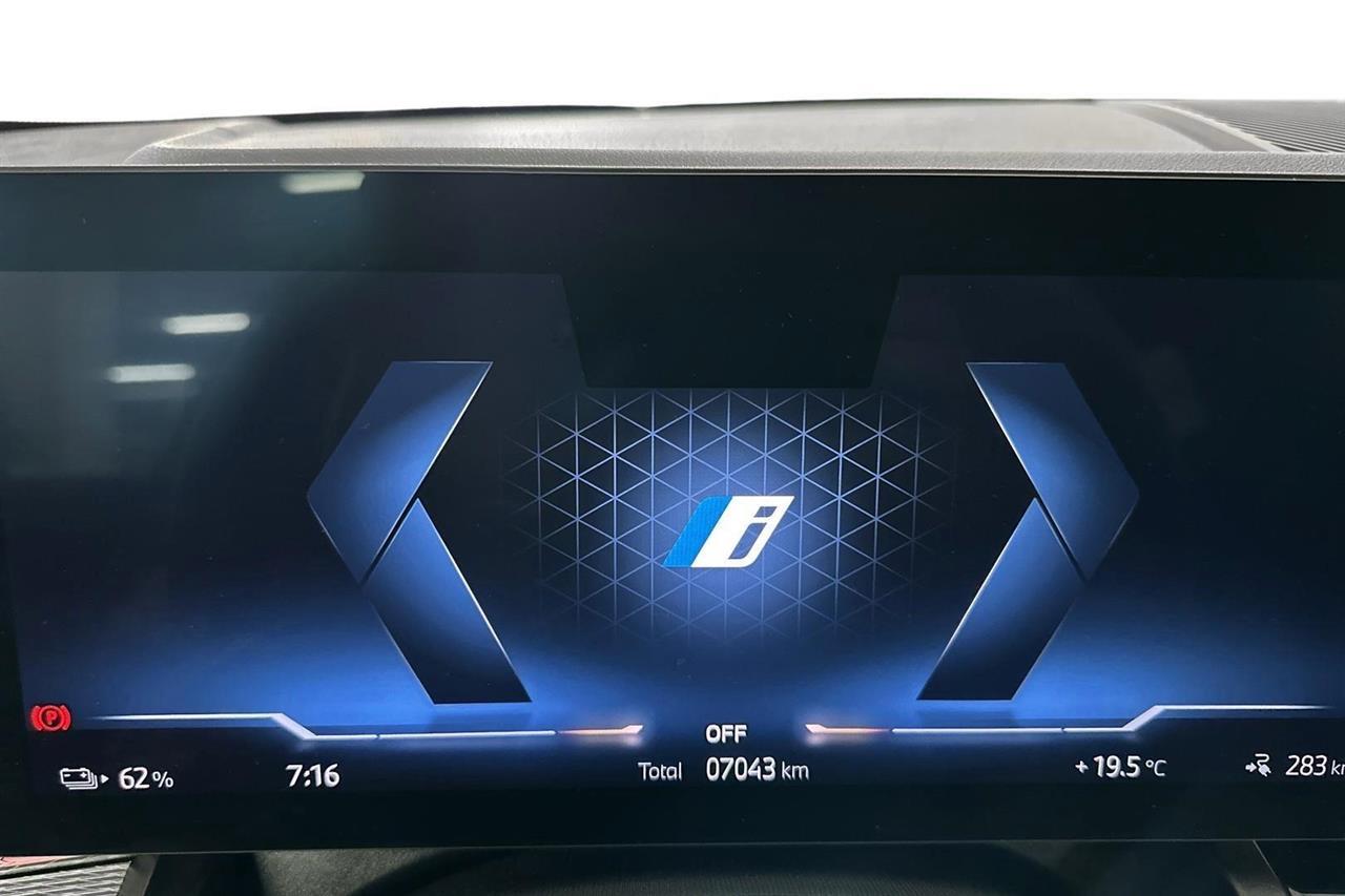 BMW i5 vaihtoauto