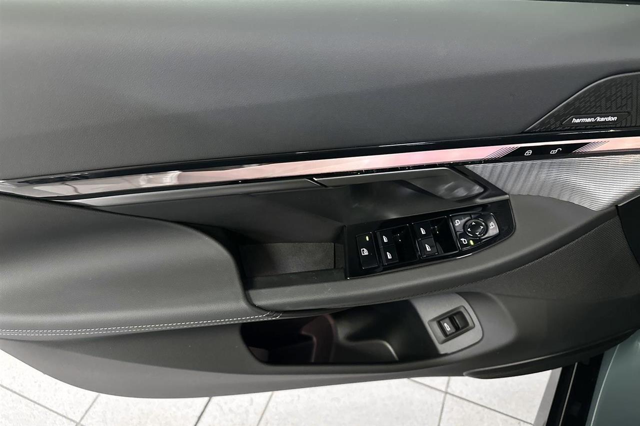 BMW i5 vaihtoauto