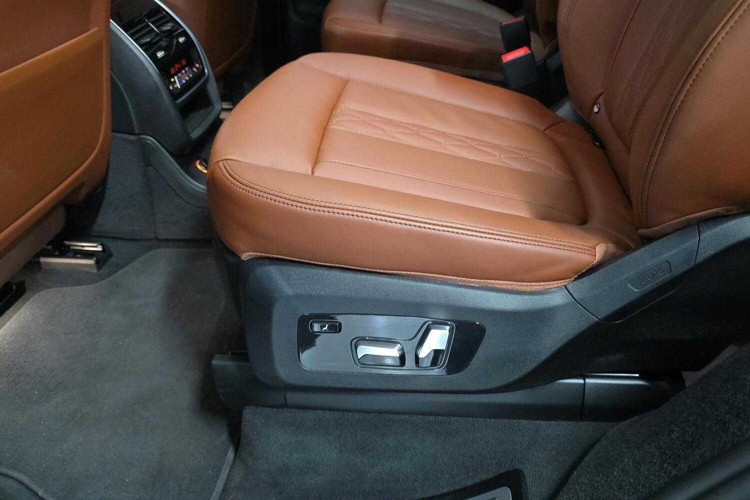 BMW X7 vaihtoauto
