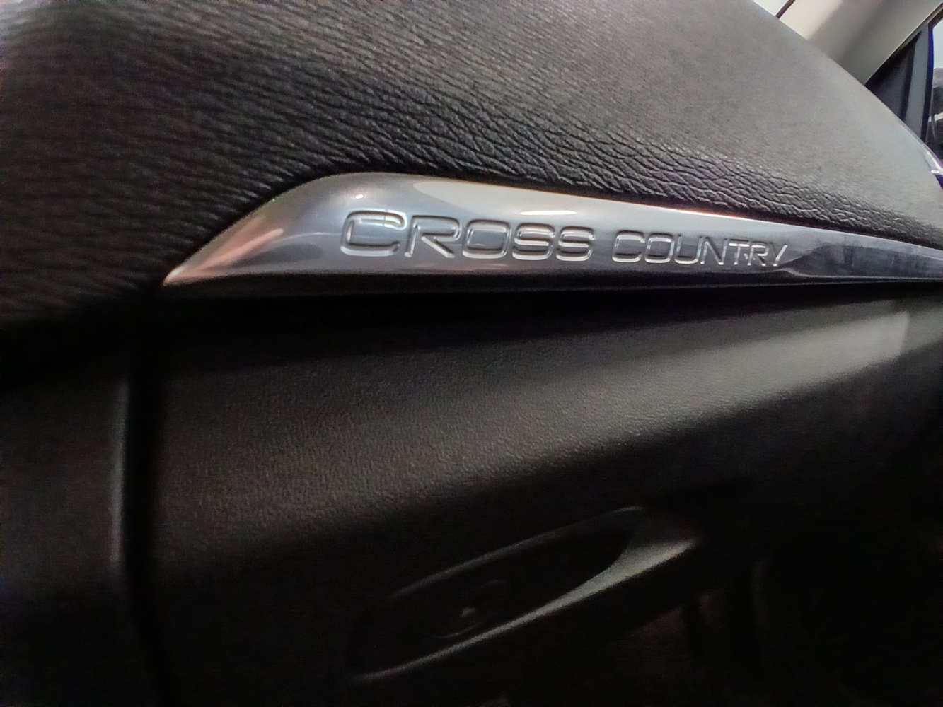Volvo V40 Cross Country vaihtoauto
