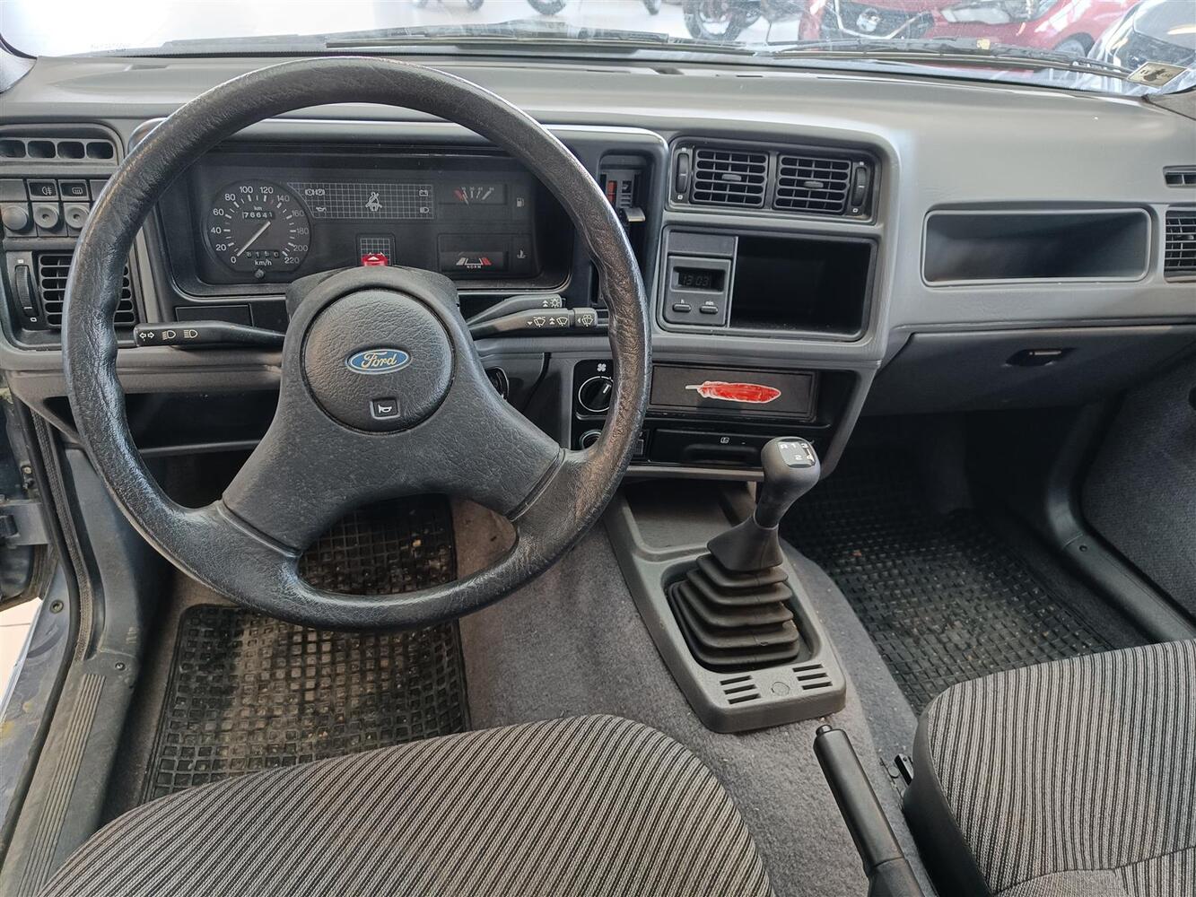 Ford Sierra vaihtoauto