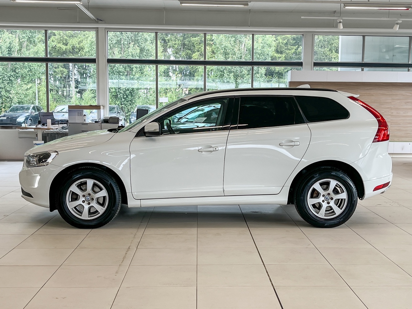Volvo XC60 vaihtoauto