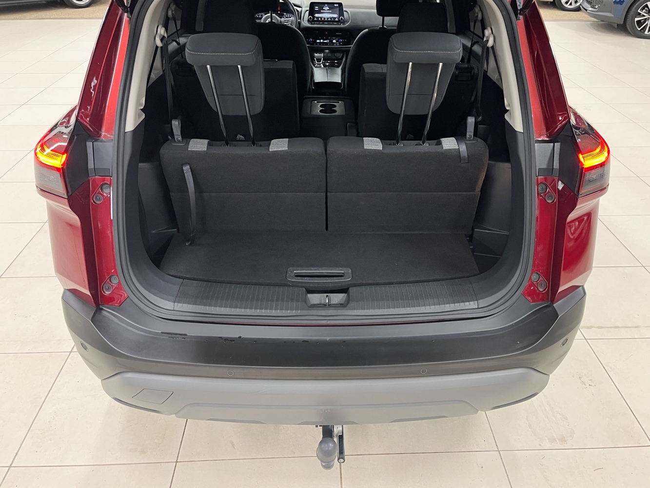 Nissan X-Trail vaihtoauto